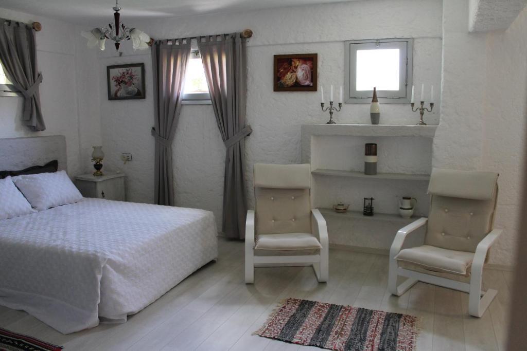 Bizim Ev Hotel (Adults Only) Alaçatı Værelse billede